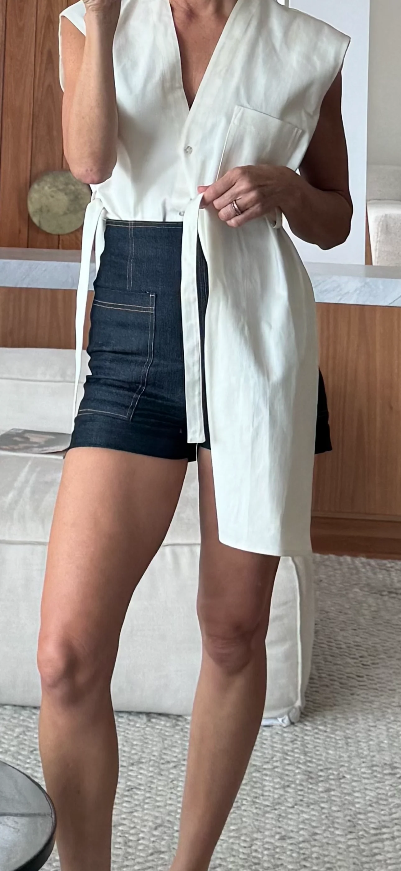 Rossini Shorts in Denim - Image 4